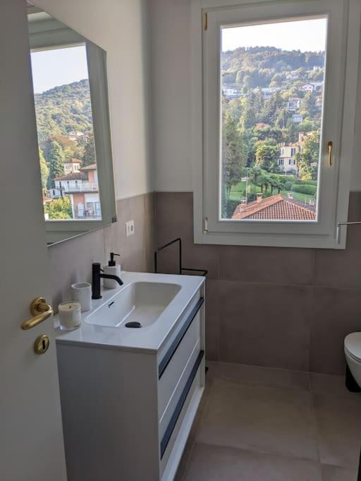 Breathtaking Lake View In The Heart Of Stresa Exteriör bild